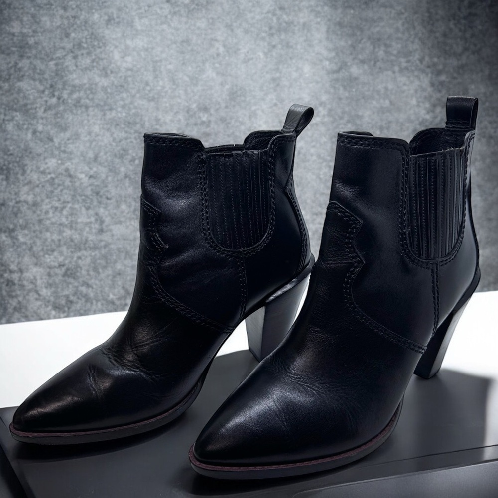 Coach Western Women's Black Leather Heeled Ankle Boots Ladies Sz 9.5 NWOT - Picture 13 of 14